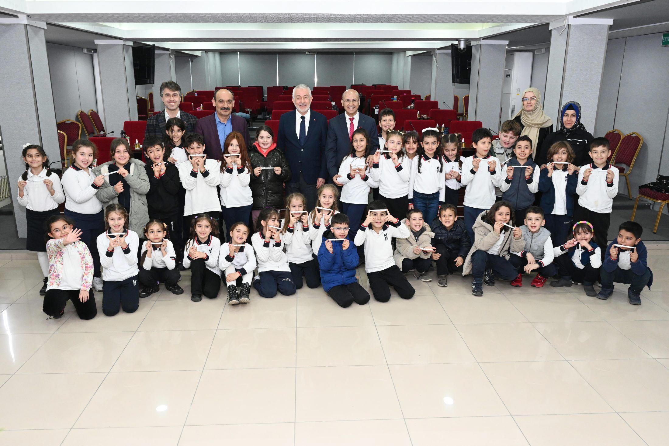 “Gelecekte Ülkemiz Sizlere Emanet Olacak” (2)