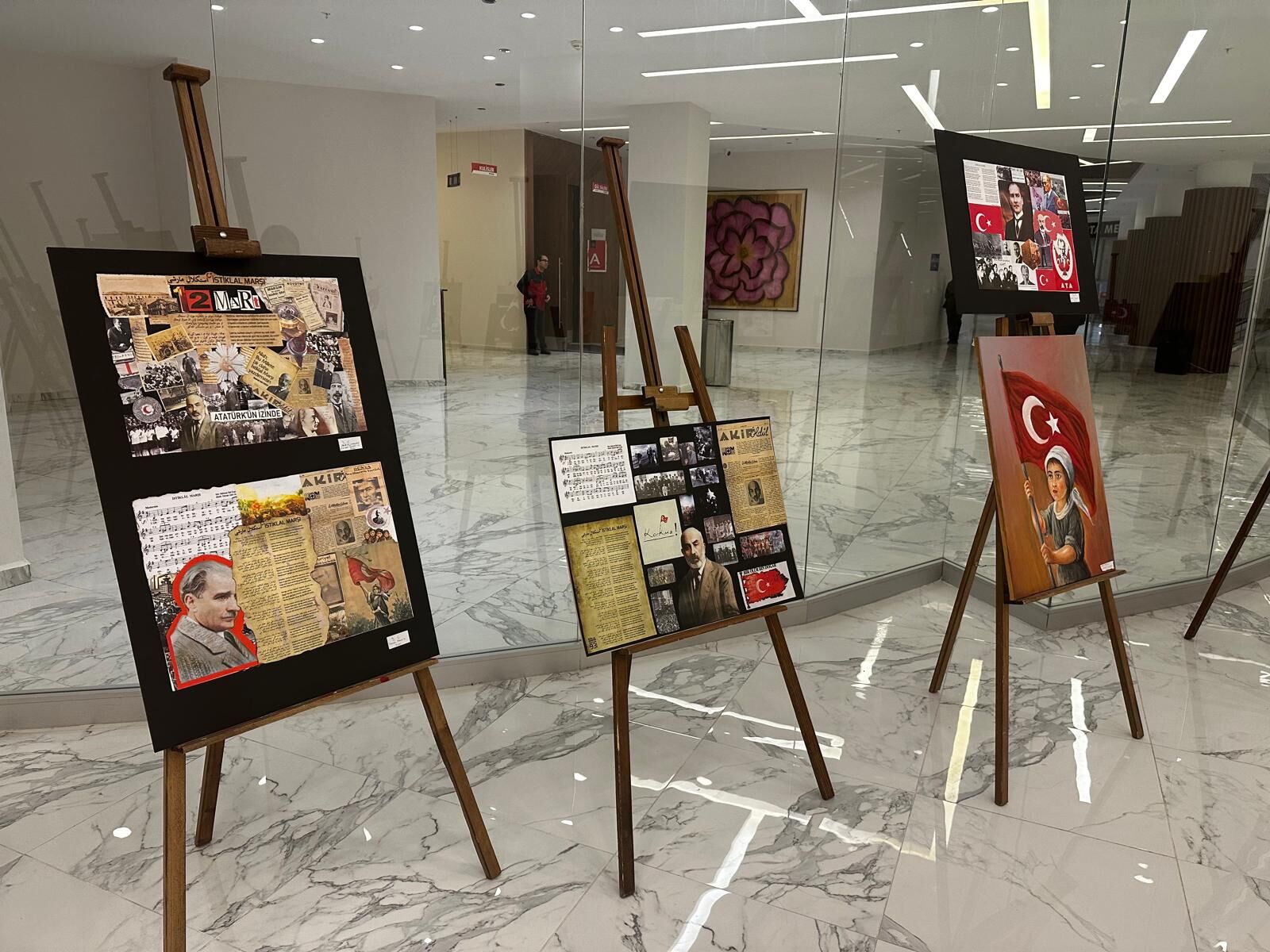 Lise Öğrencilerinden 12 Mart Temalı Resim Sergisi (10)