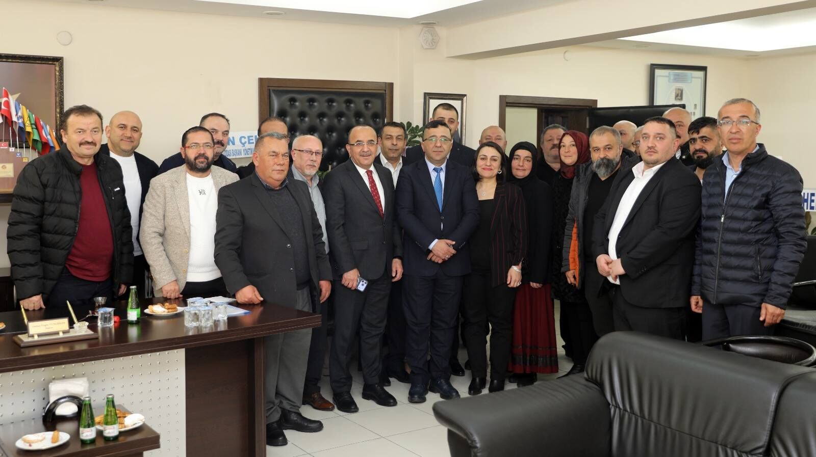 659025388 1991699924715042 1615880591932758621 N