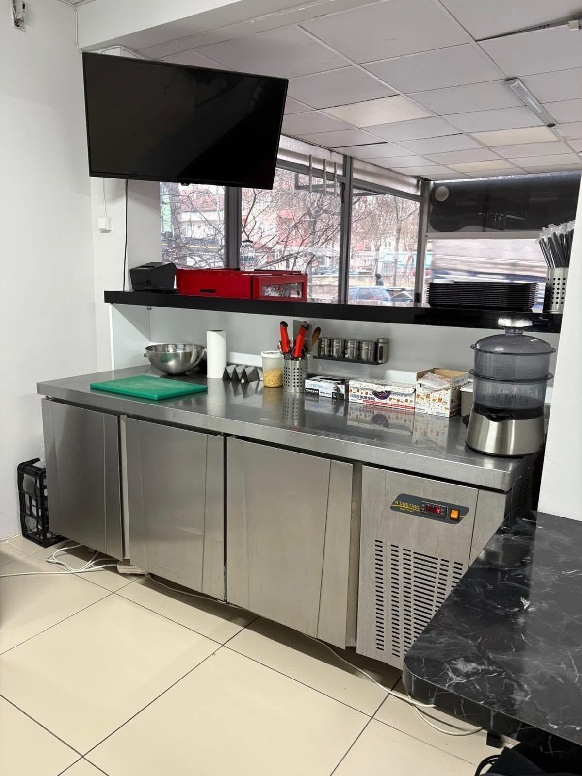 8889E170 37Ed 47De 8C1D 402666Eb62Fb