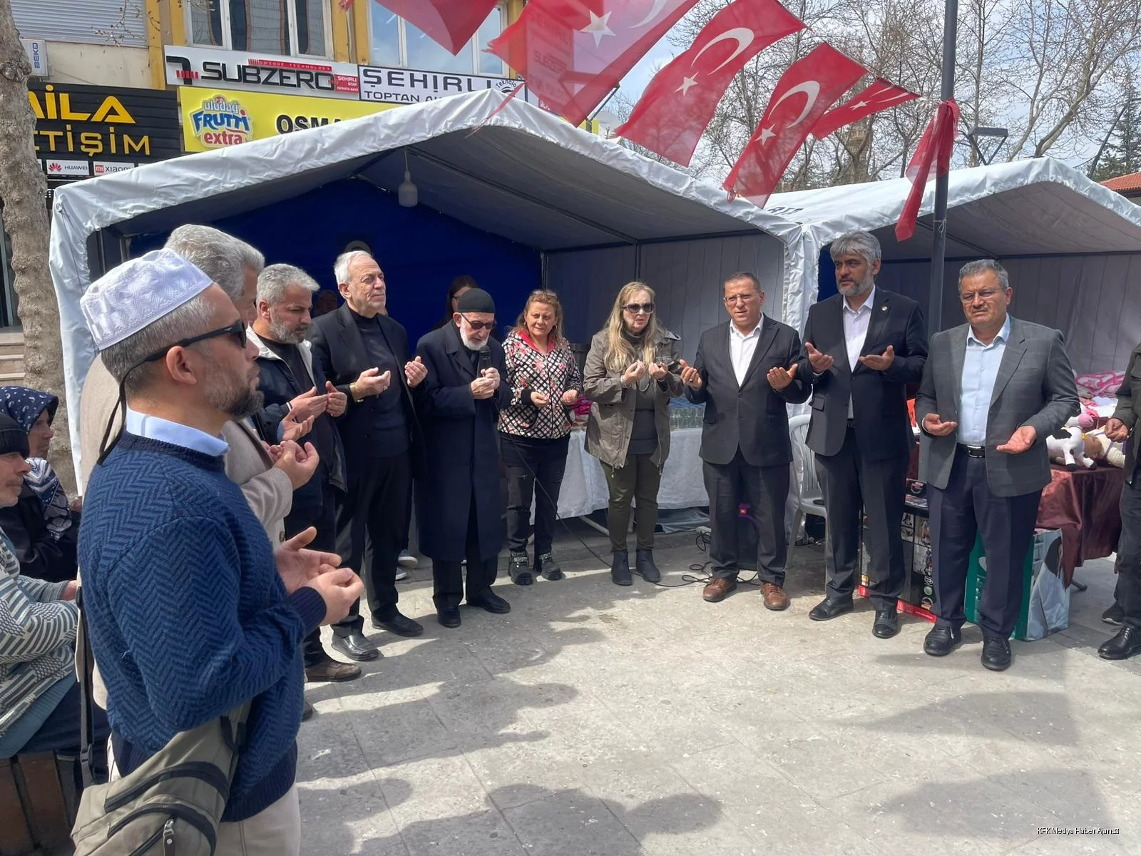 Çocukların Sokaklarda Oynadığı Bir Filistin Ve Gazze Ümit Ediyoruz (3)