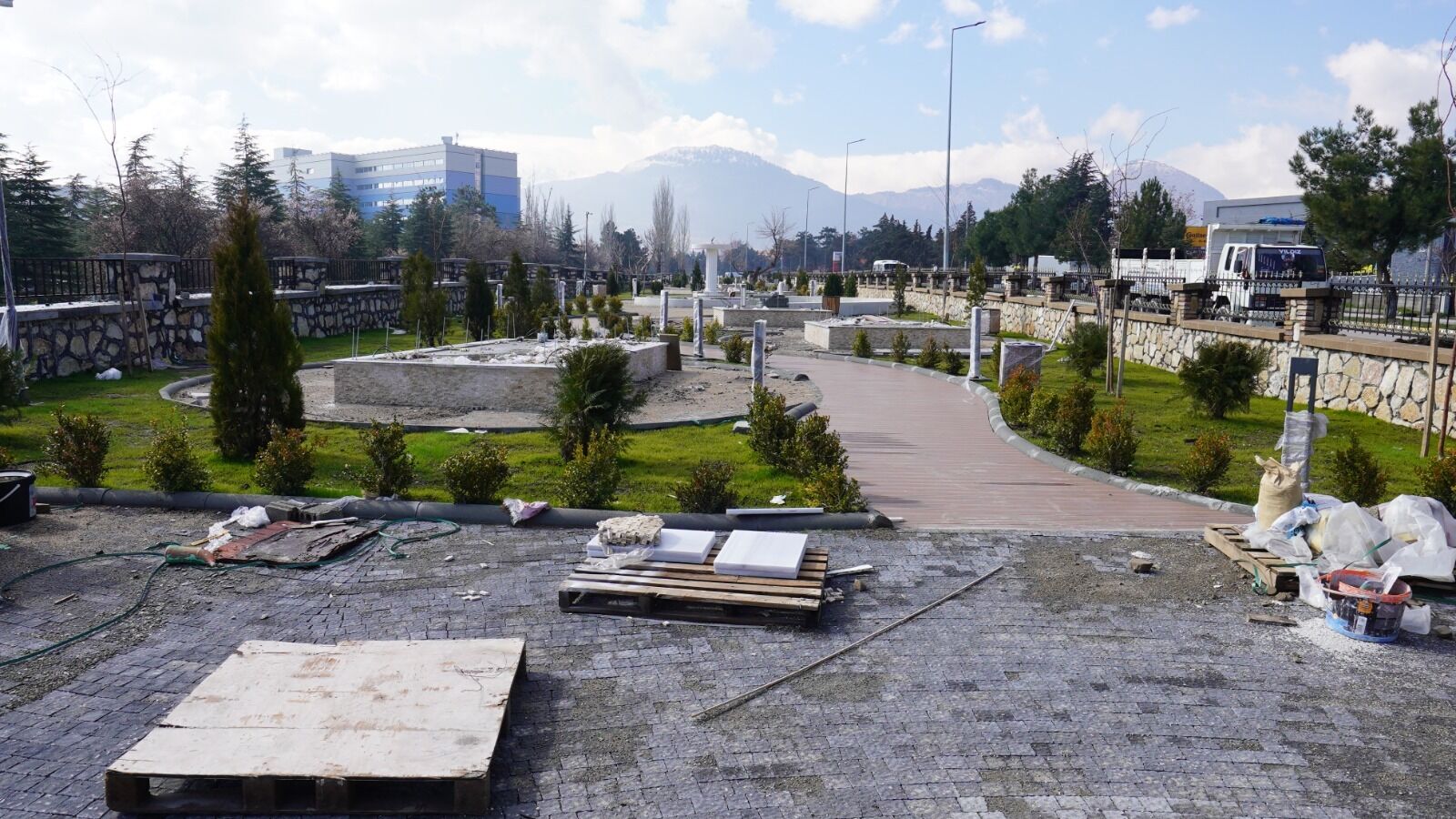 Whatsapp Image 2026 04 03 At 16.38.25 (1)