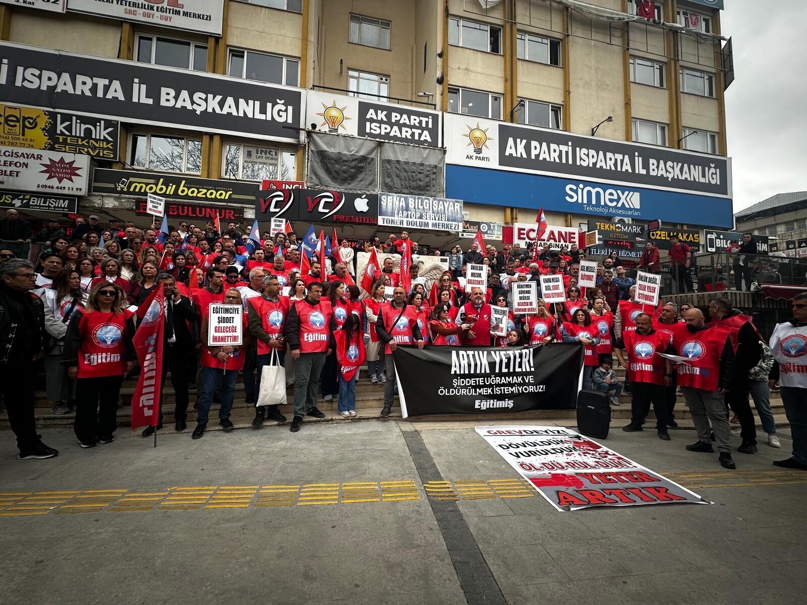 Whatsapp Image 2026 04 15 At 16.42.50 (2)