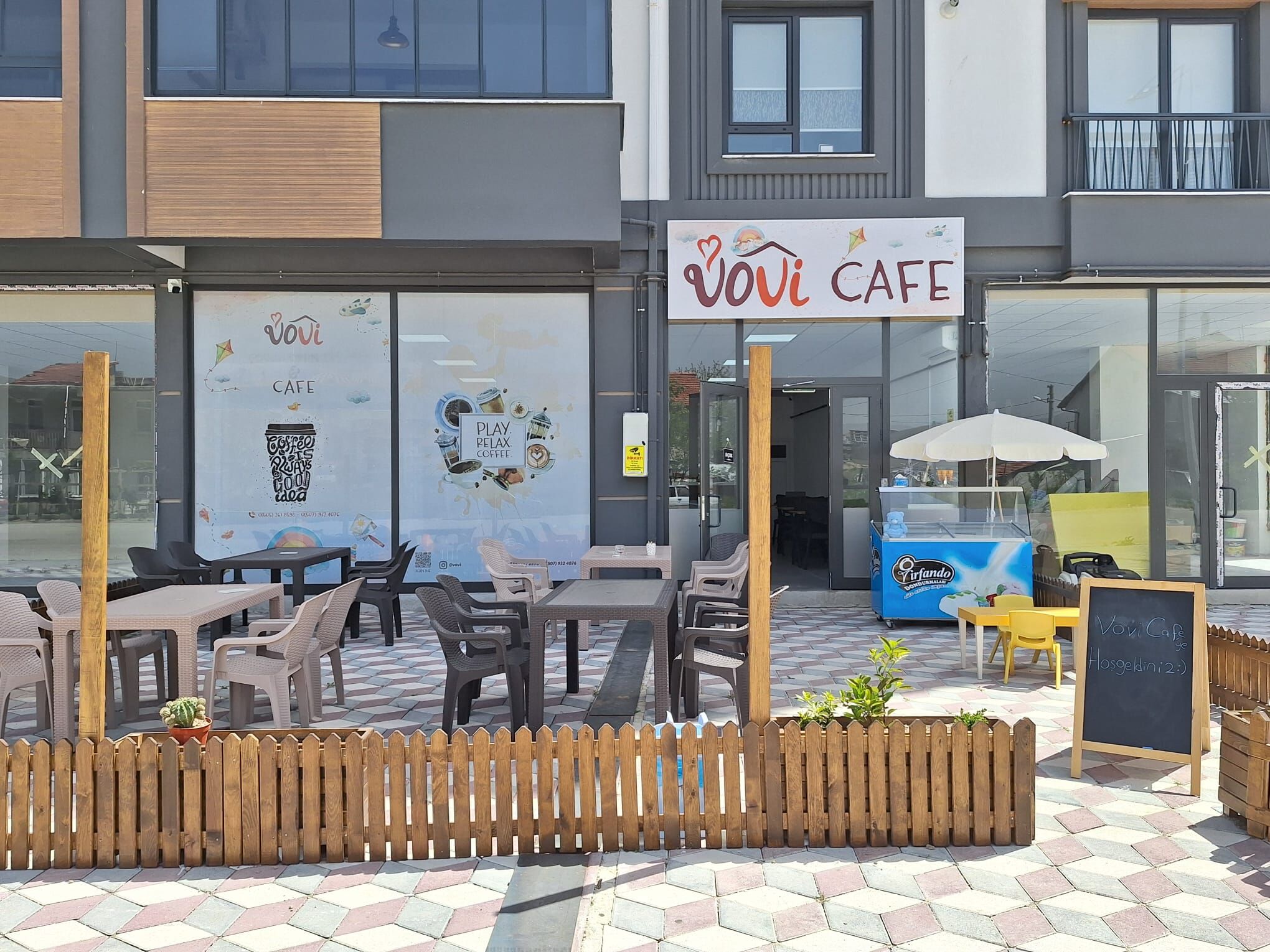 Çocuklarin Yeni̇ Buluşma Noktasi Vovi̇ Çocuk Oyun Evi̇ (2)