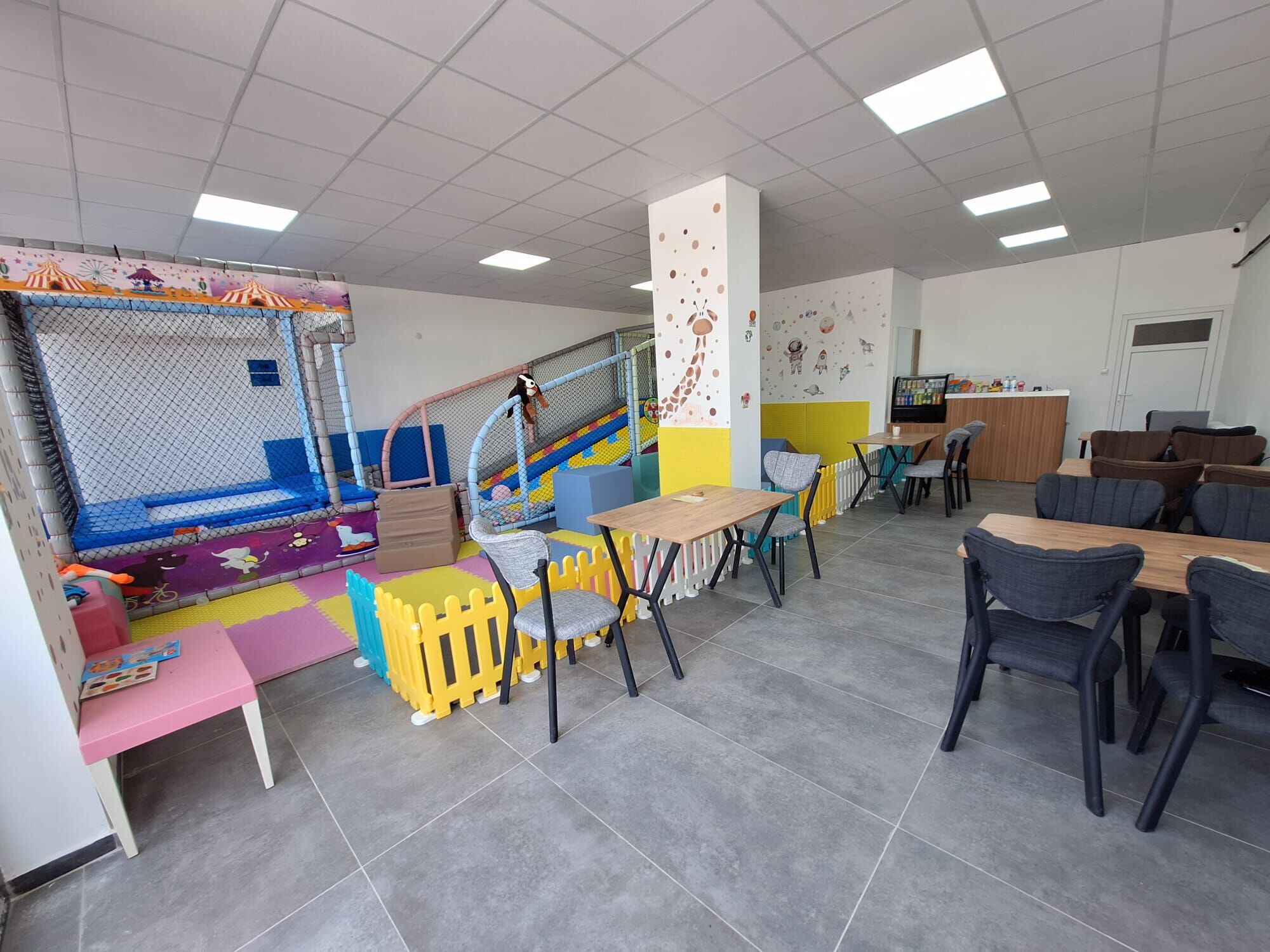Çocuklarin Yeni̇ Buluşma Noktasi Vovi̇ Çocuk Oyun Evi̇ (4)