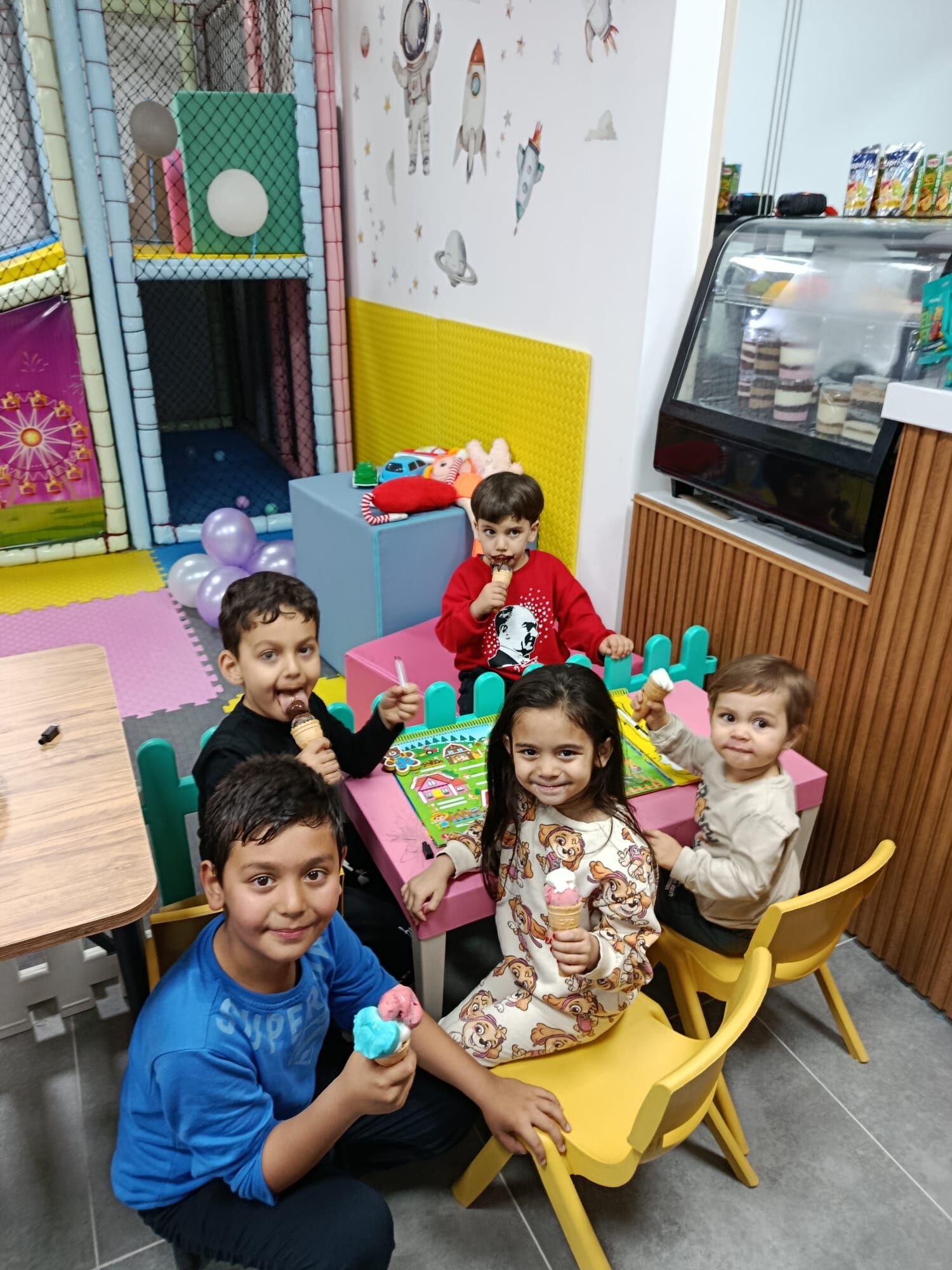 Çocuklarin Yeni̇ Buluşma Noktasi Vovi̇ Çocuk Oyun Evi̇ (6)
