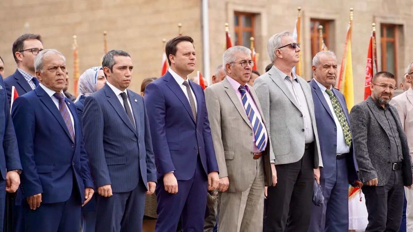 Gençlik Haftası Coşkusu Yürüyüşle Başladı (2)