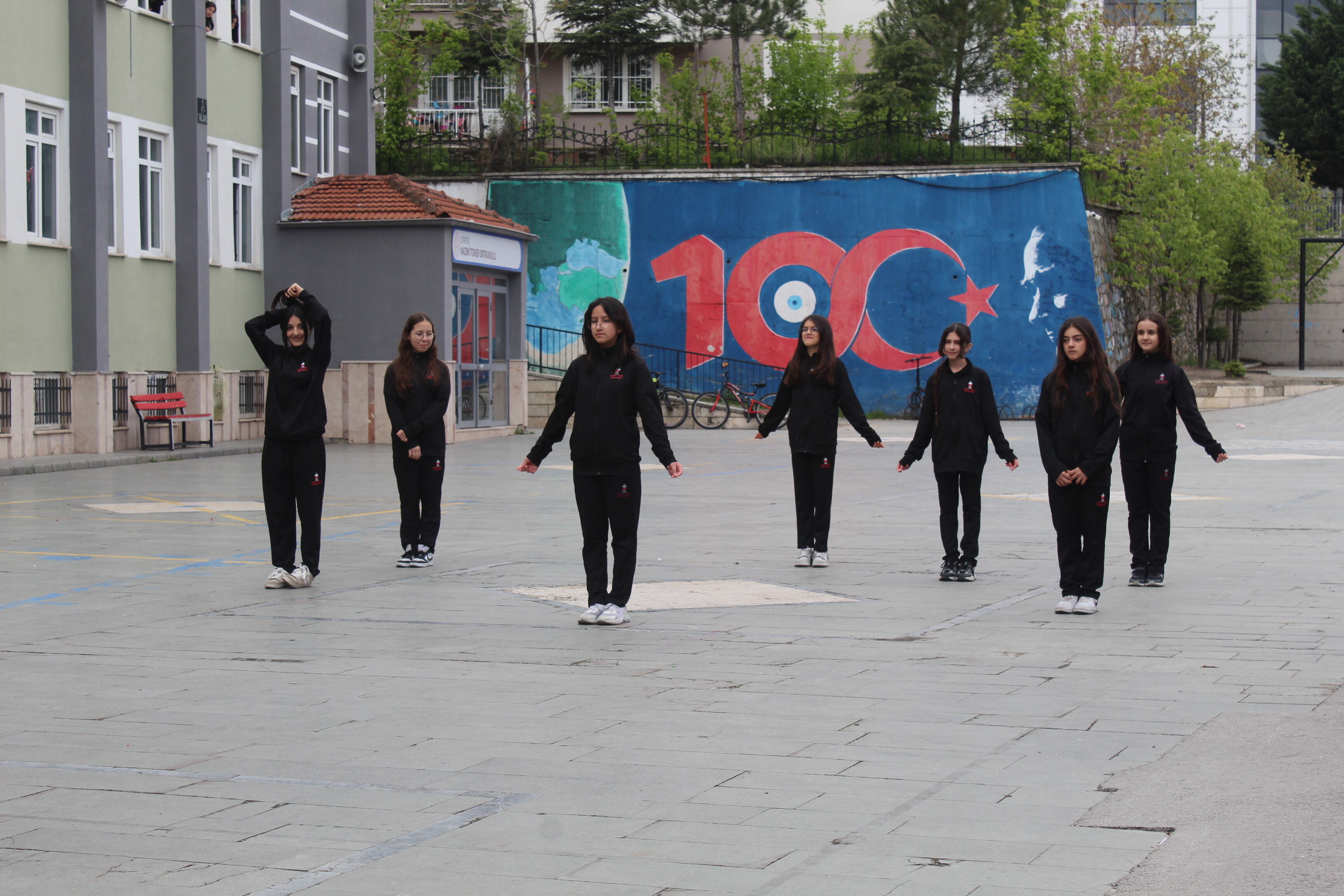 Nazmi̇ Toker Ortaokulunda Tübi̇tak 4006 Bi̇li̇m Fuari Düzenlendi̇ (8)