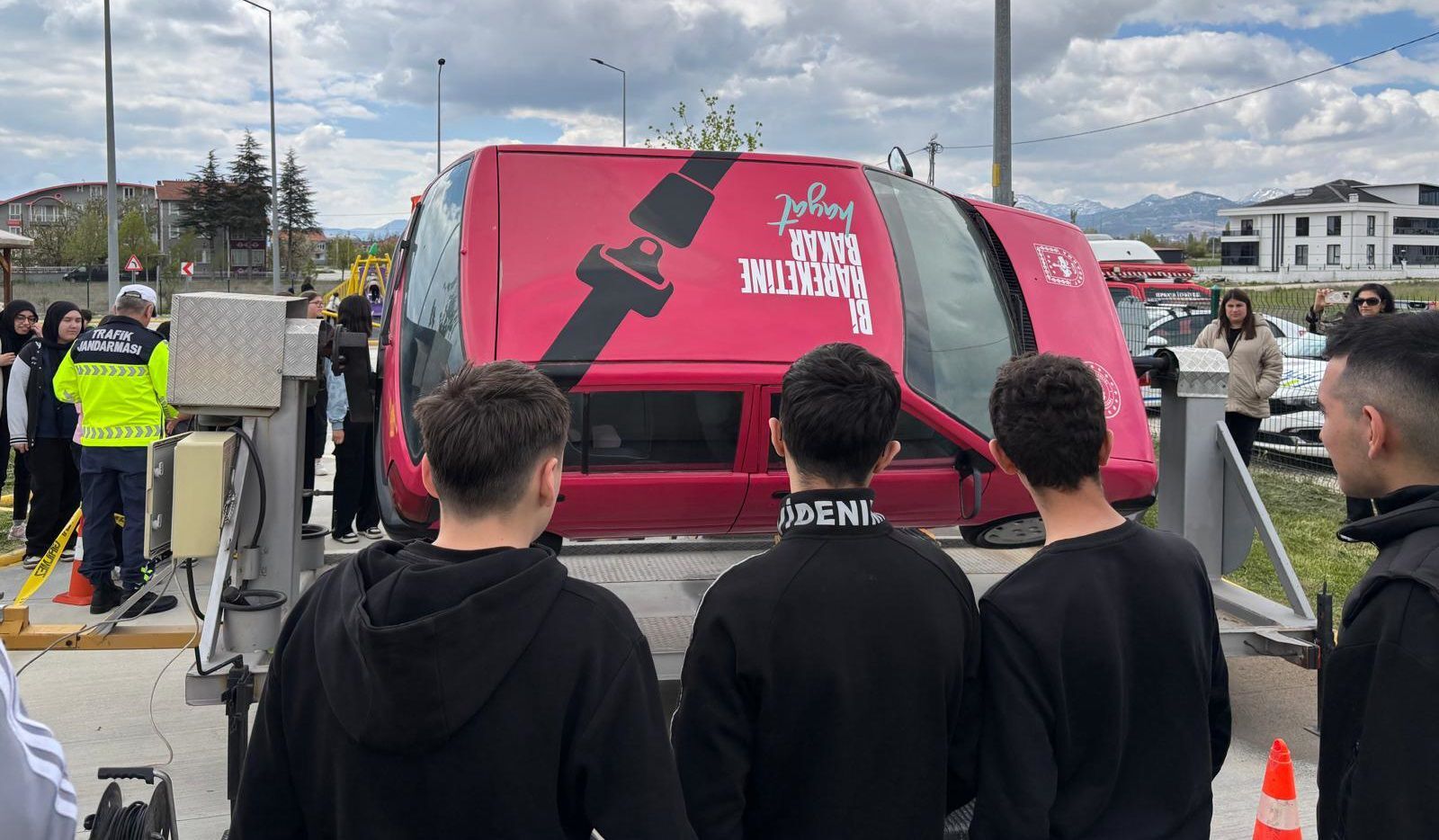 Trafik Jandarmasından Dikkat Çeken Etkinlikler (2)