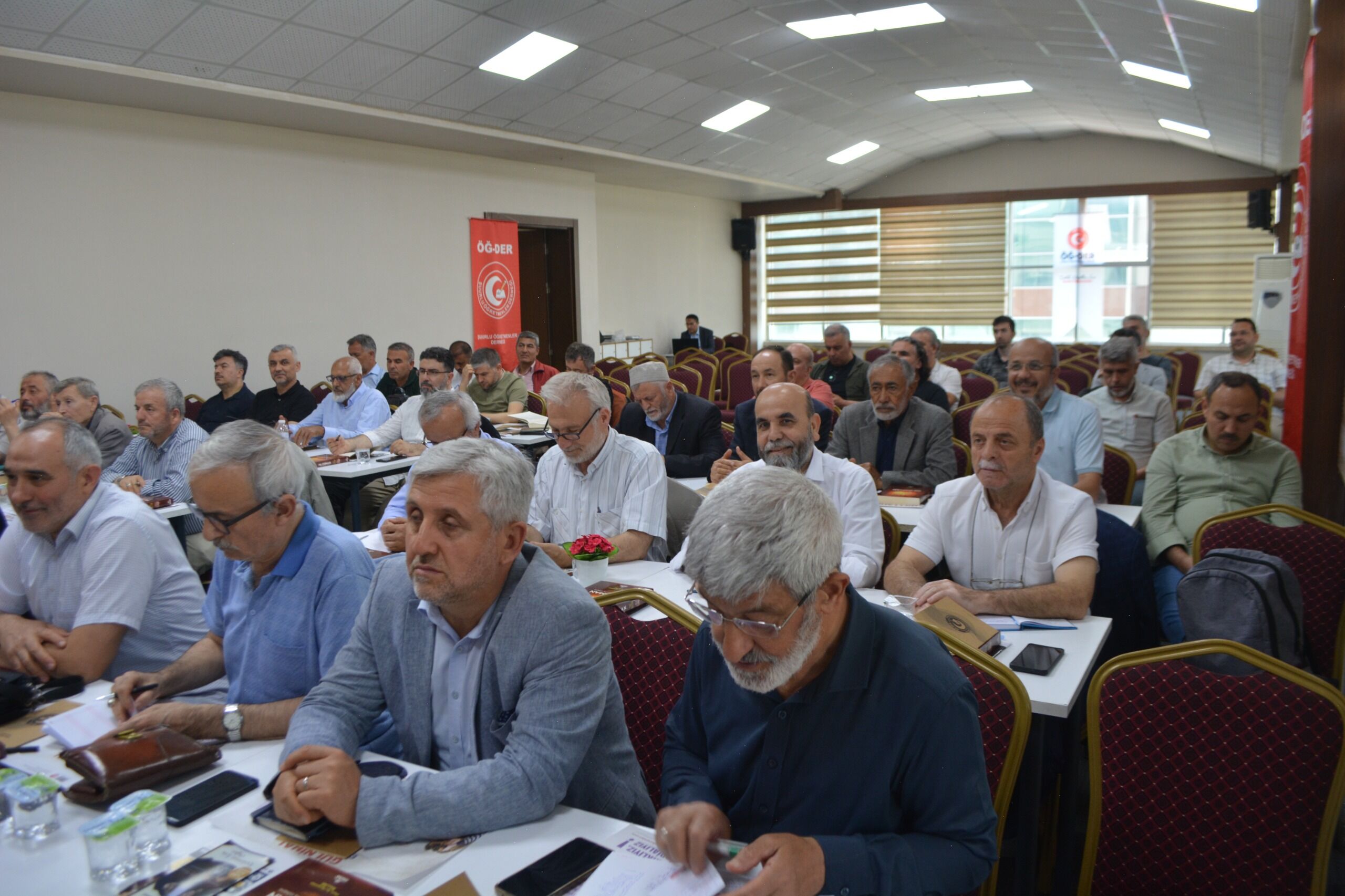 Okullar Hapi̇shaneye Dönüştürülmemeli̇ (2)