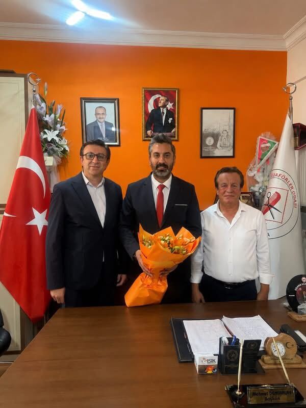 Berber, Kuaför Ve Güzelli̇k Salonu Esnafinin Sorunlari Konuşuldu (1)