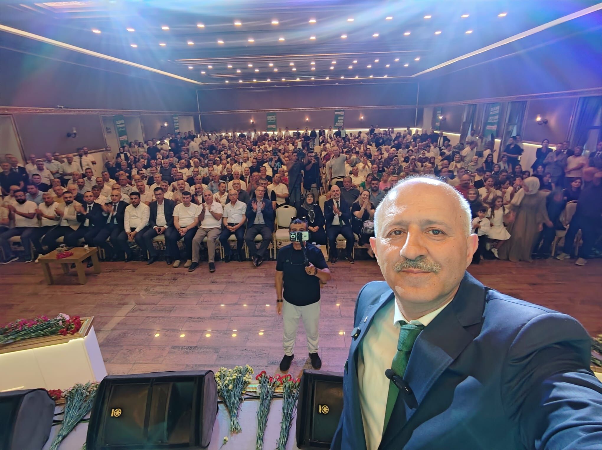 Bi̇r Derdi̇mi̇z Var; Bi̇rli̇kte Üretecek, Bi̇rli̇kte Büyüyeceği̇z (1)