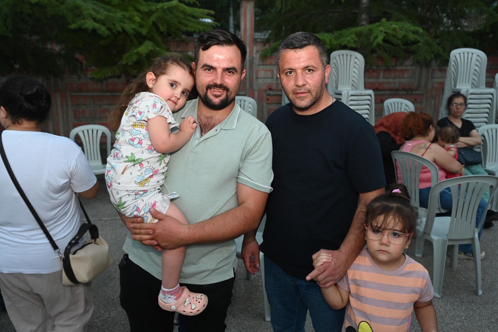 Dere Mahallesi̇'nde Çocuklar İçi̇n Unutulmaz Yaz Akşami Si̇nemasi (2)