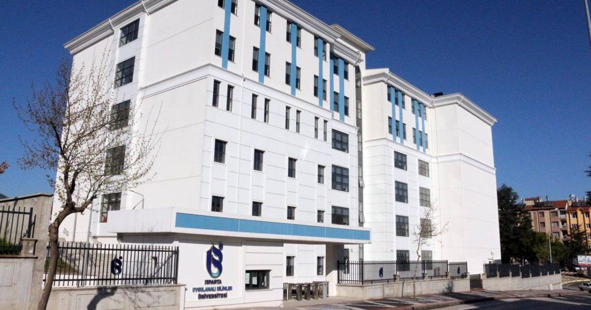 Isparta’nin Üni̇versi̇teleri̇ Terci̇h Li̇steleri̇nde Zi̇rvede (1)