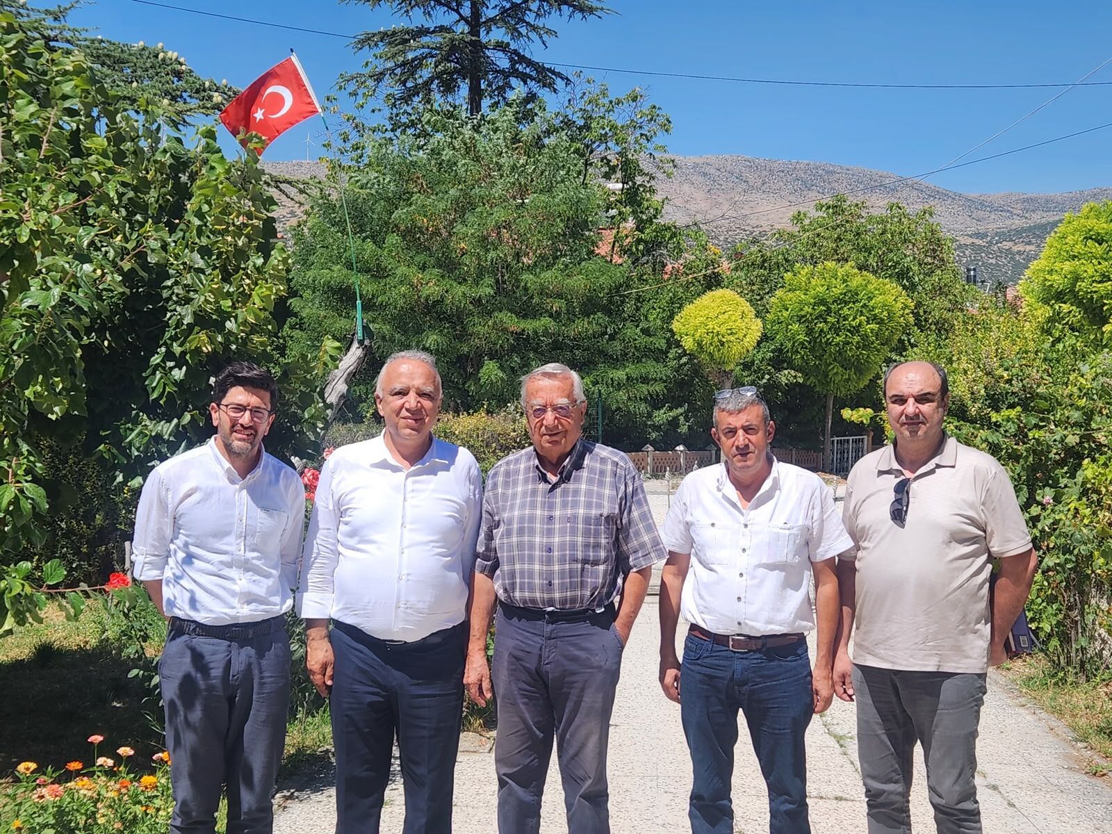 Karabulut İlçe Zi̇yaretleri̇ne Seni̇rkent Ve Uluborlu’da Devam Etti̇ (2)