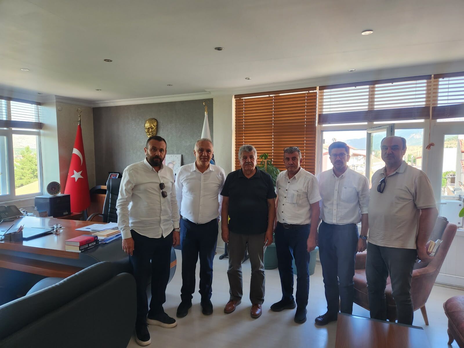Karabulut İlçe Zi̇yaretleri̇ne Seni̇rkent Ve Uluborlu’da Devam Etti̇ (7)