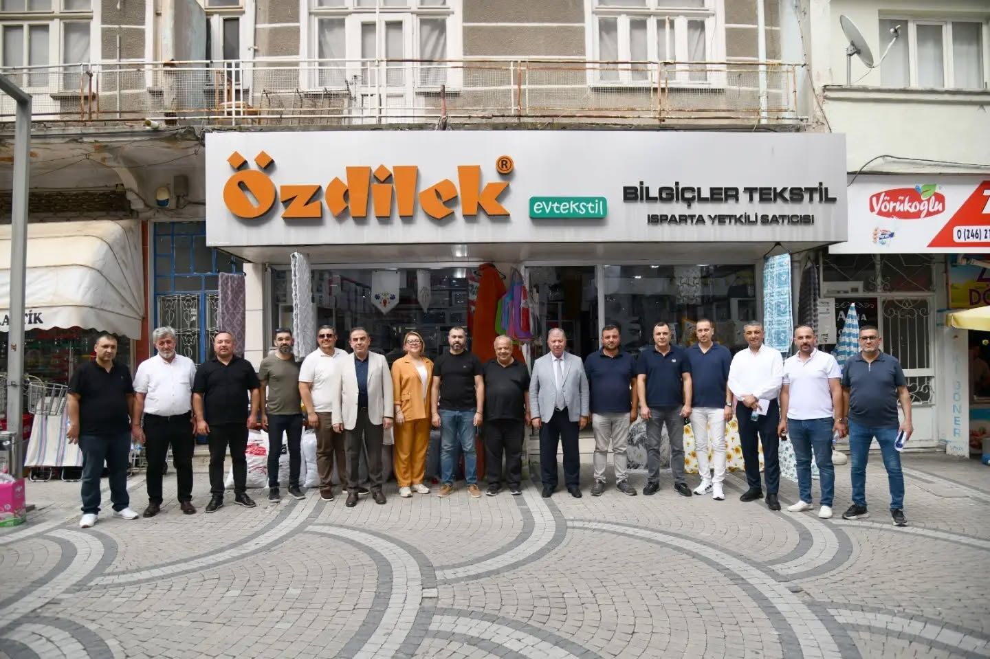 Meti̇n Çeli̇k’ten Matbaalar Caddesi̇nde Seçi̇m Zi̇yareti̇ (3)