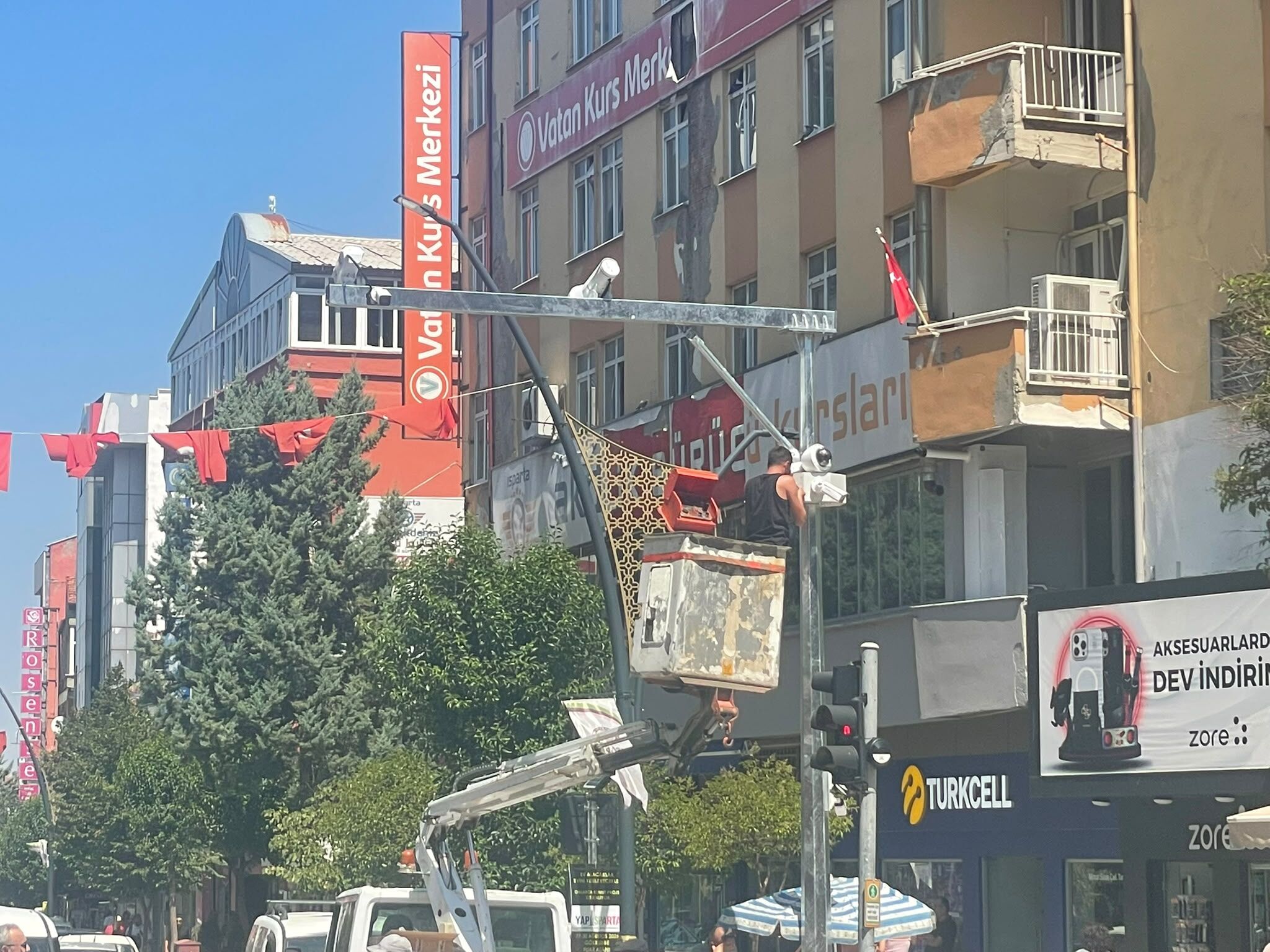 Mi̇mar Si̇nan Caddesi̇’nde Mobese Ve Deneti̇m Kameralari Devrede (1)