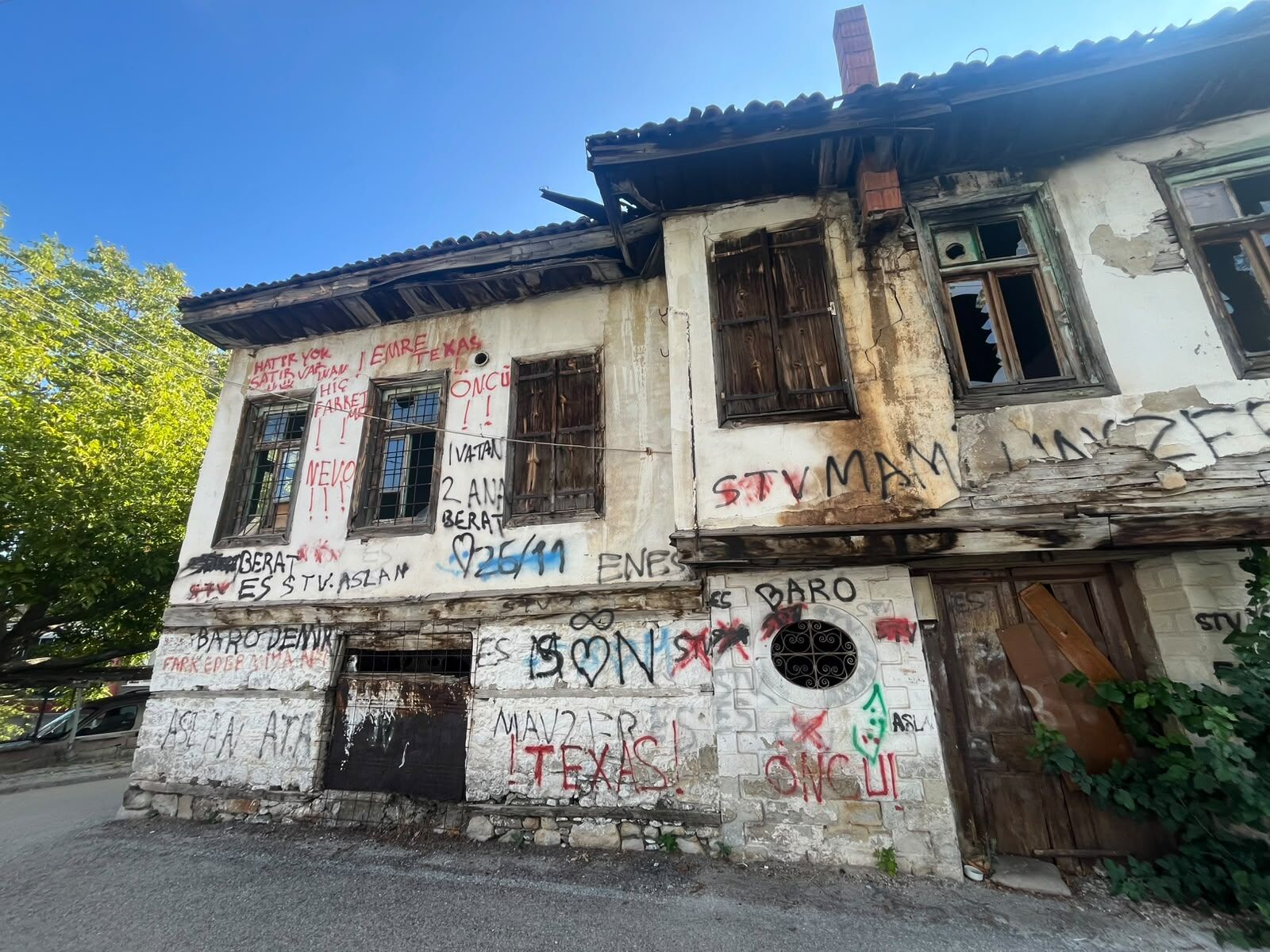 Çocuklarımızın Yanı Başındaki (2)
