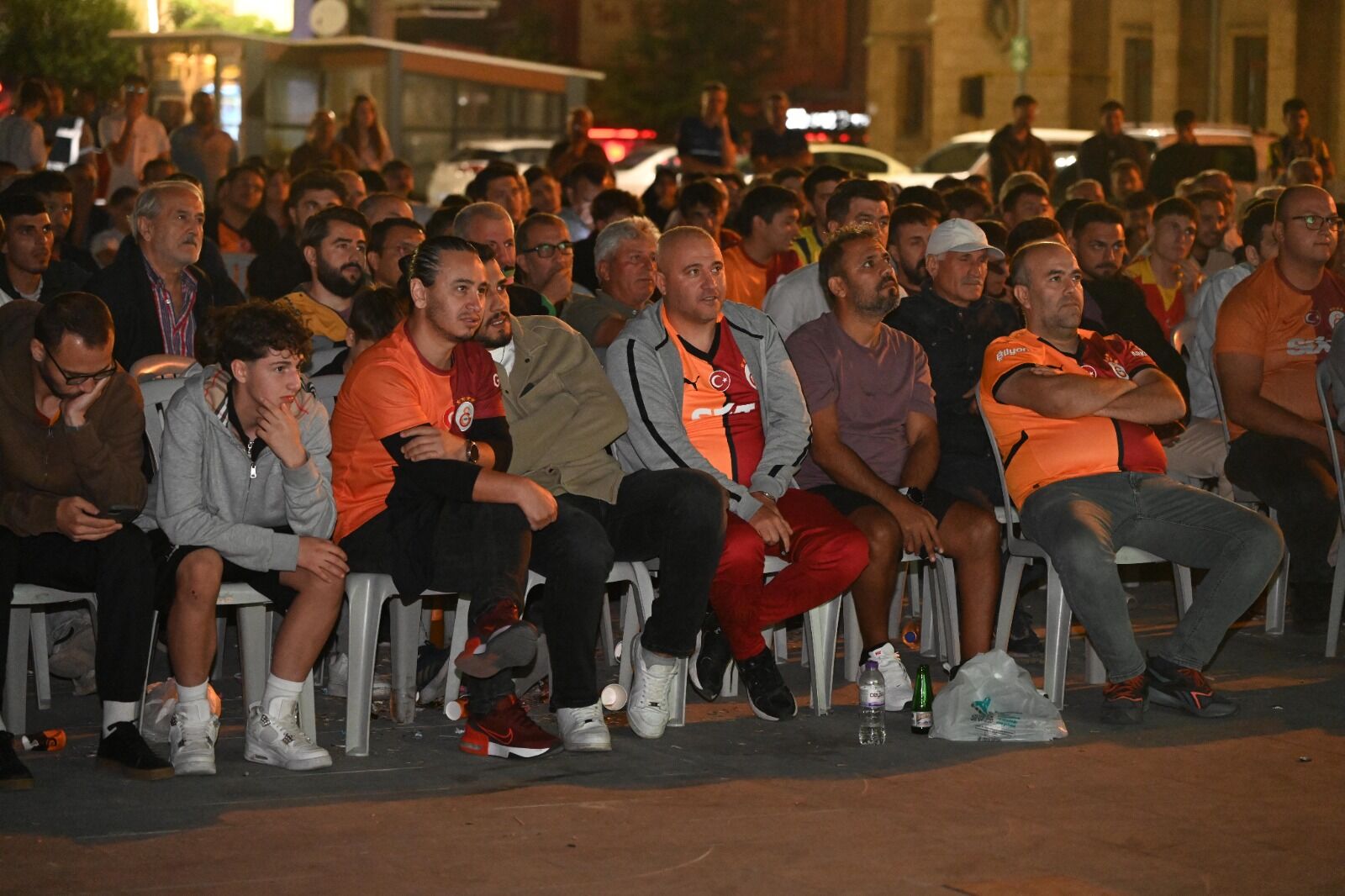 Galatasaray Heyecani Dev Ekranda Yaşandi (6)