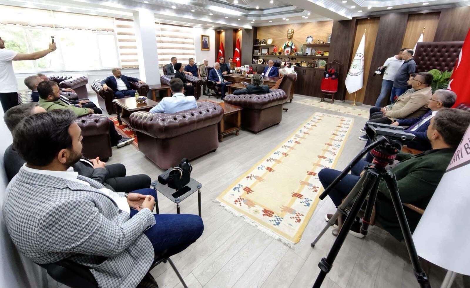 Turgut Isparta’nin Parasi Isparta’da Kalmali (6)