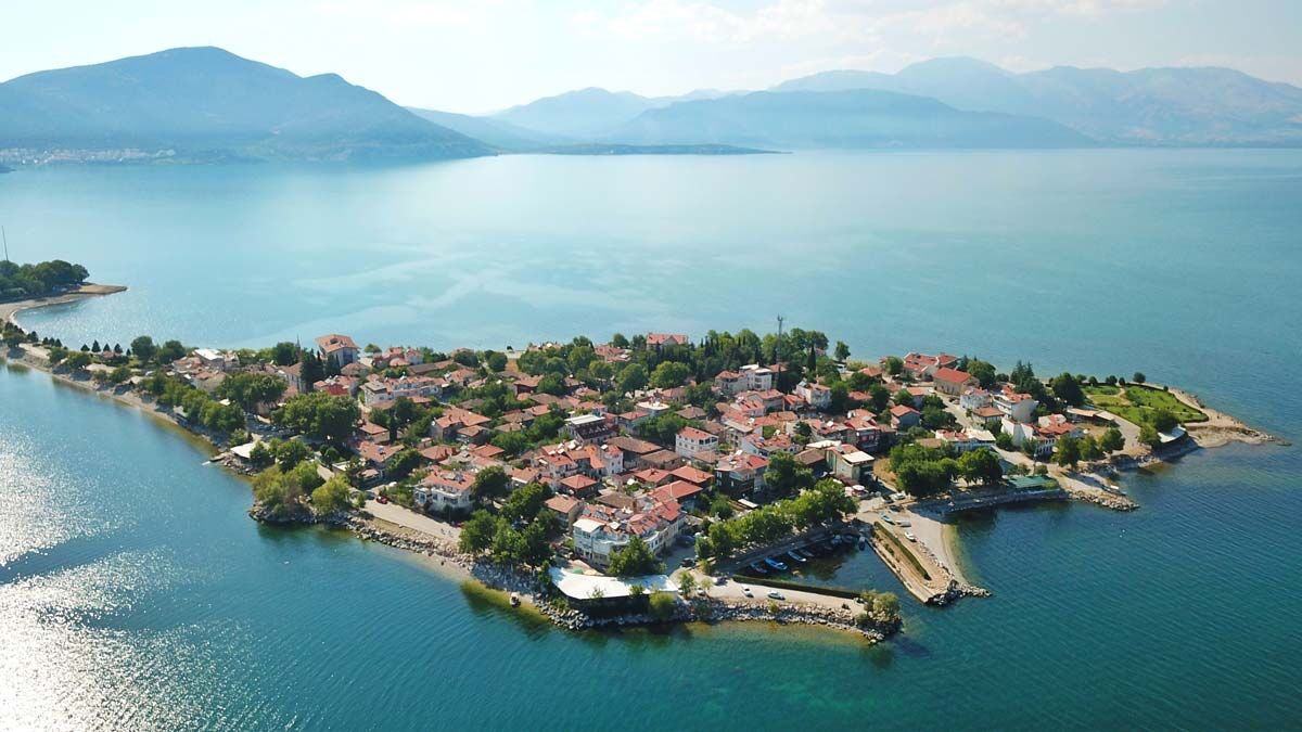 Turi̇zm, Tarim Ve Sanayi̇ Ekseni̇nde Yeni̇ Bi̇r Vi̇zyon (3)